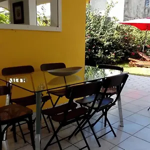 Hébergement de vacances Maison Cécilia, Port-Louis